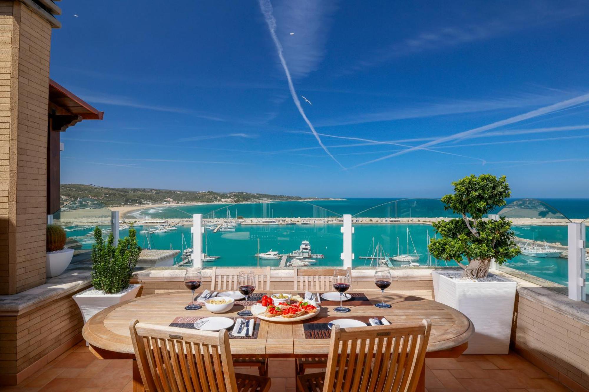 L'Attico Sul Mare - Exclusive Penthouse, Vieste Camera foto